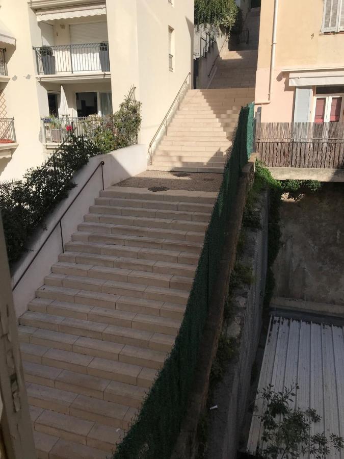 Apartmán 3 Pieces- Vieux Port- Terrasse - Parking Possible Cannes Exteriér fotografie